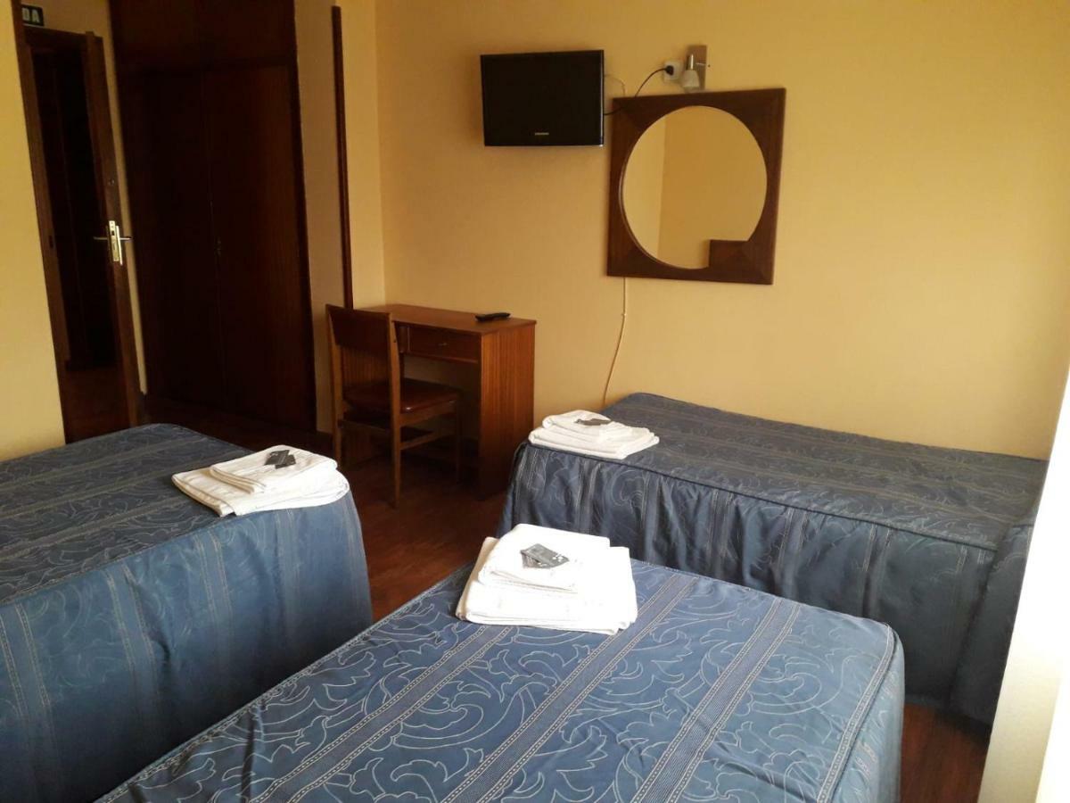 Hostal Ezequiel Los Arcos Εξωτερικό φωτογραφία