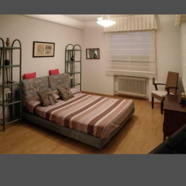Hostal Ezequiel Los Arcos Εξωτερικό φωτογραφία